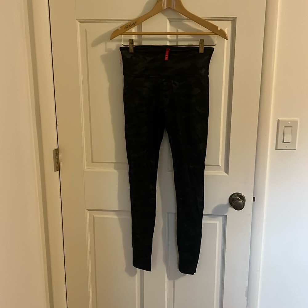 Spanx black leggings